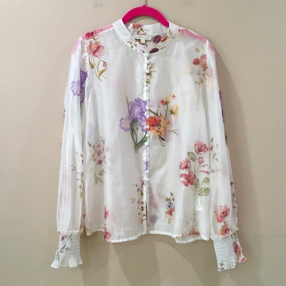 NWT Lucky & Coco Women's M Botanic Floral Print Button Up Blouse Top Multicolor